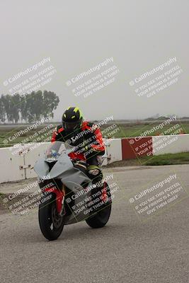 media/Nov-29-2025-TrackDaz (Sat) [[10ae2d9bce]]/Around the Pits/